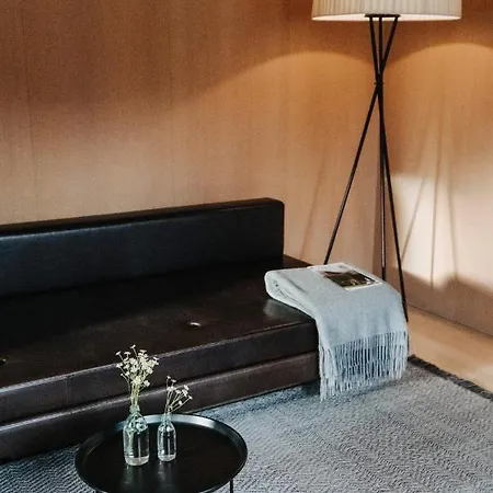 酒店 Post